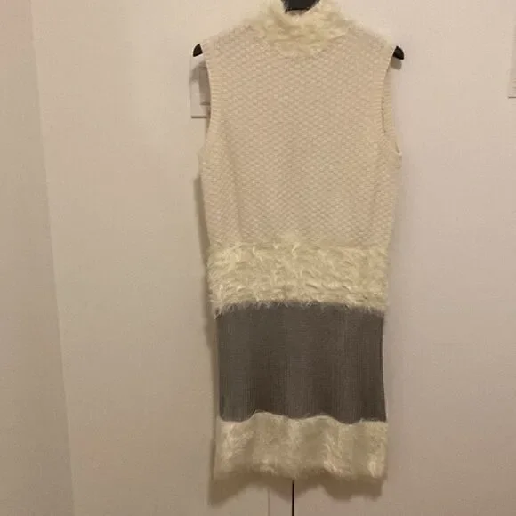 Diane Von Furstenberg Sleeveless Plush Knit Sweater Dress in Ivory / Silver. - Picture 4 of 10